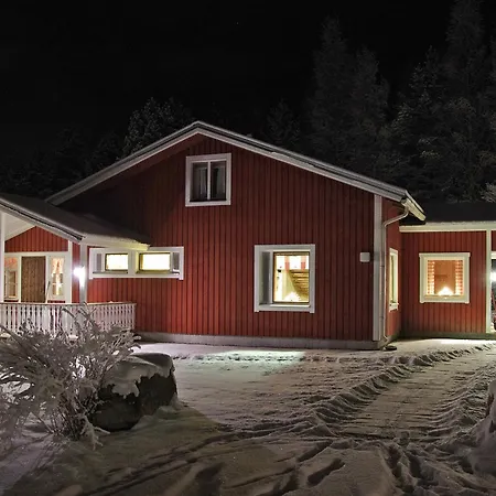 Lomakoti Tuulensuoja Holiday home Karvasjarvi