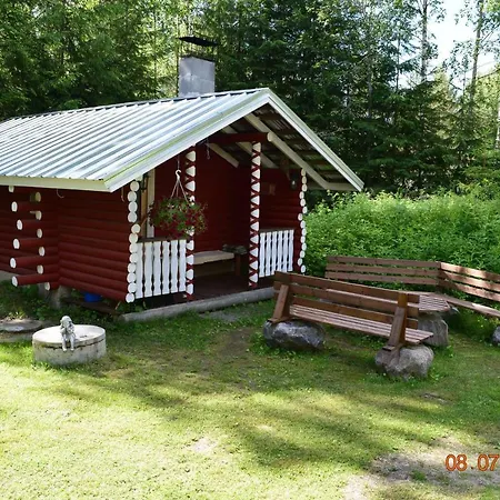 Lomakoti Tuulensuoja