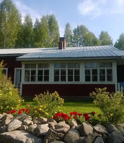 Lomakoti Tuulensuoja Casa vacanze *